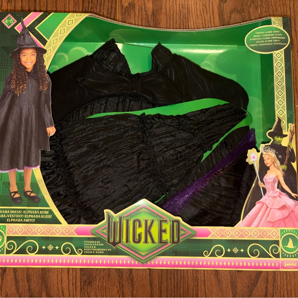 Wicked Elphaba Dress Up Costume Girl's Size 4-6 (Dress Hat Cape) NEW with Tags